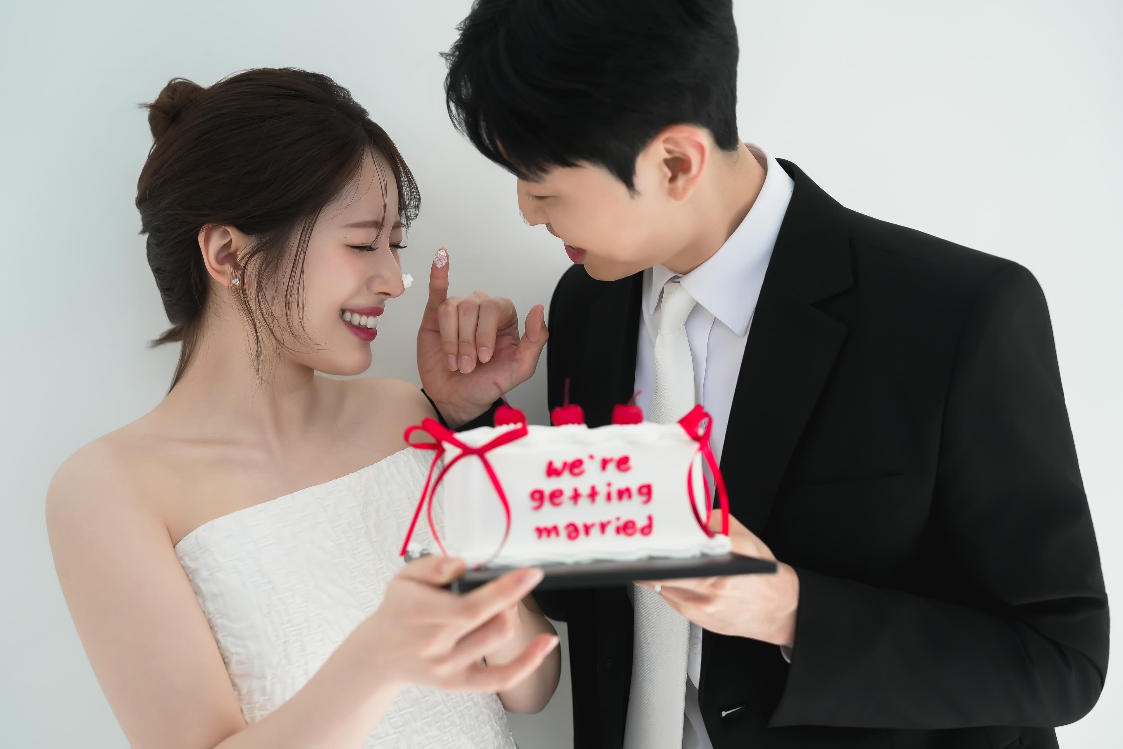 갤러리 27